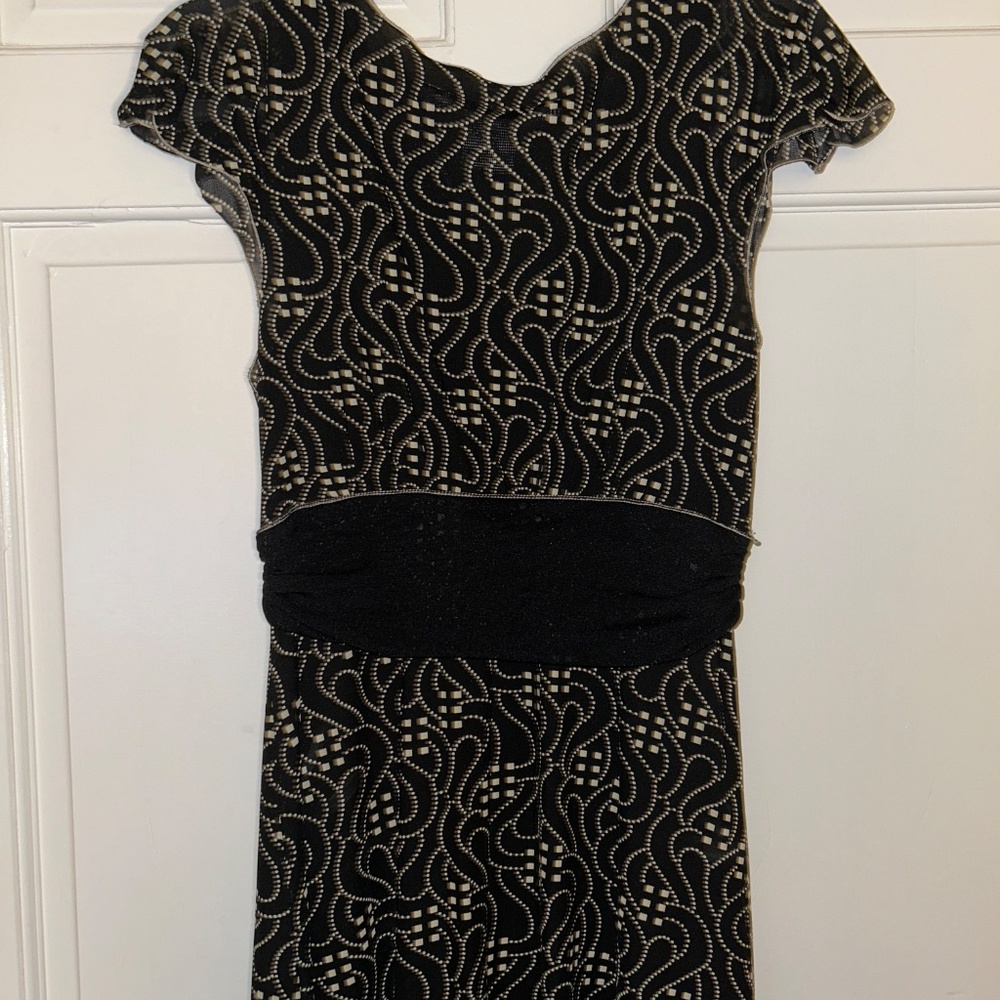 Max Studio Dress - Picture 7 of 7